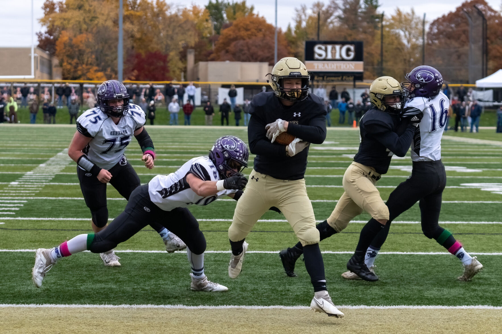Breese Central vs. Sacred Heart-Griffin football